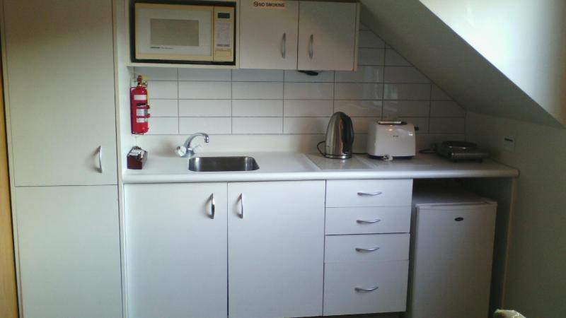 Wellington 747 Motel - image 9