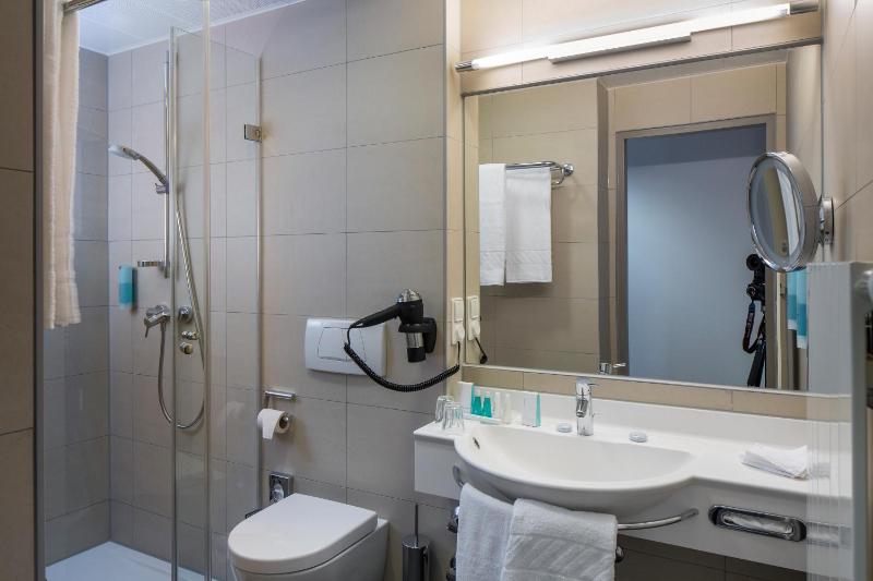 Superior Room image 2