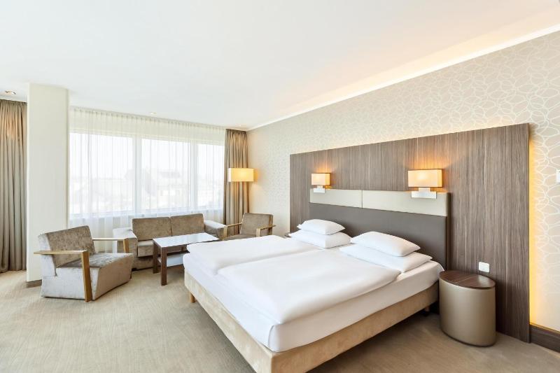 Junior Suite image 3