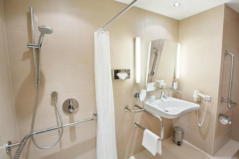 Superior Room image 3