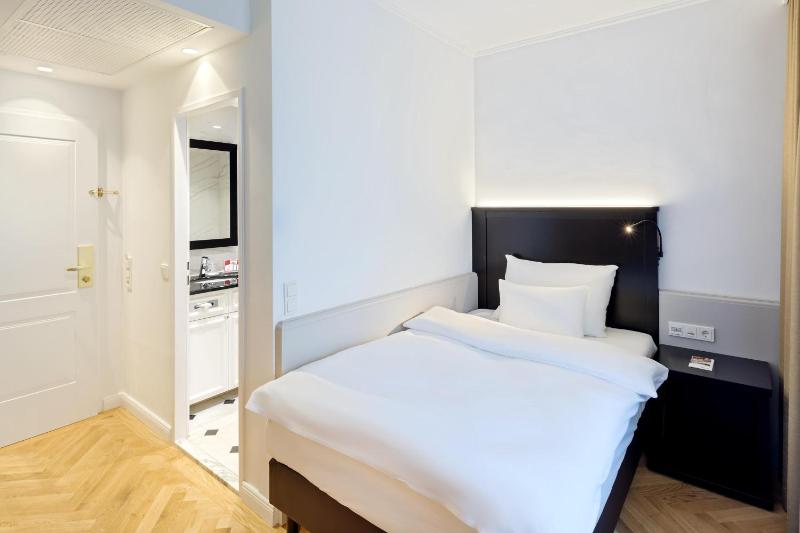 Classic Single Room image 1