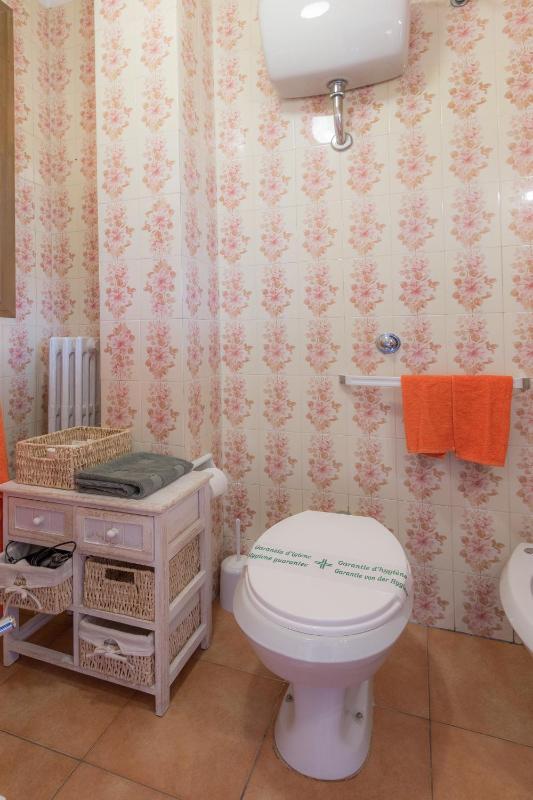 Double Room with Balcony and Garden View image 2