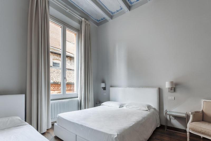 Studio Apartment (3 Adults) image 3