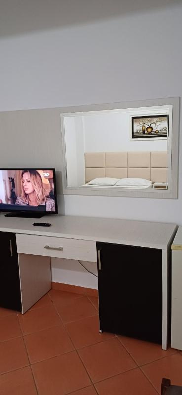 Deluxe Triple Room with Sea View image 3