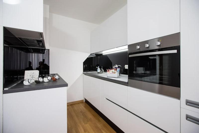 Apartment Check In Zagreb Maksimir-free parking - image 4