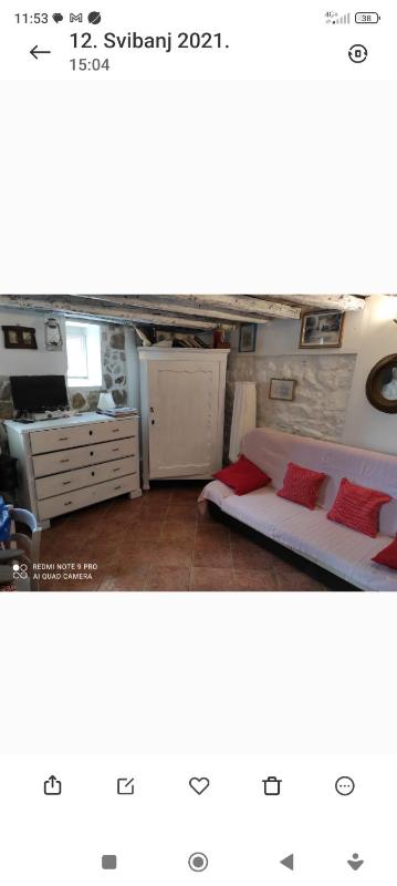 Double Room with Private Bathroom image 3