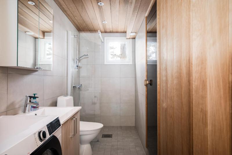 Two-Bedroom House with Sauna image 3