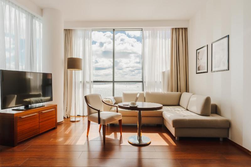 Apartment with Lake View image 1