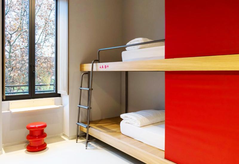 Bed in 6-Bed Mixed Dormitory Room image 3