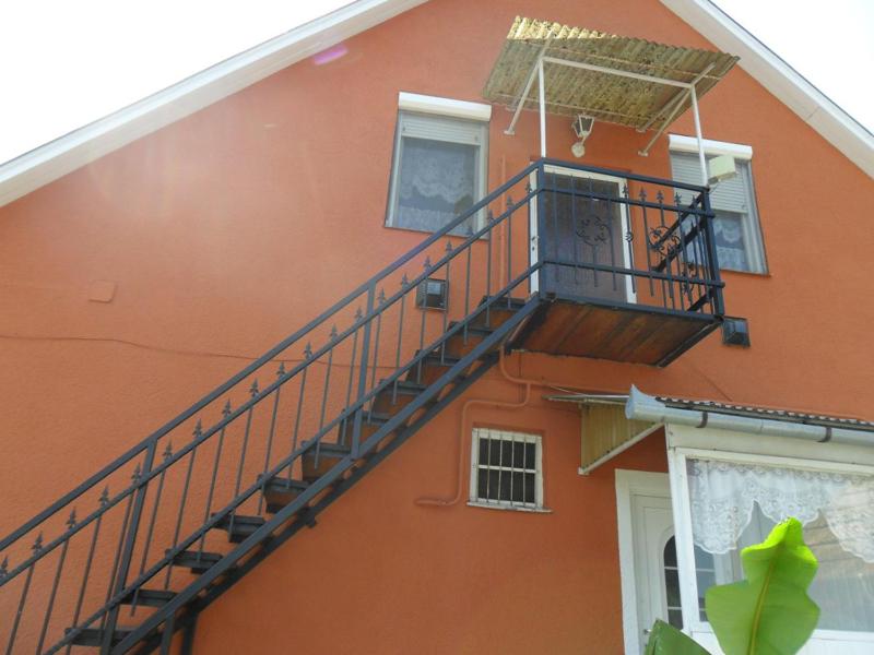 Apartment with Balcony image 4