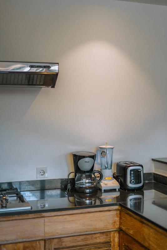 Villa Yasmee : Cozy and Modern 2 BR w/ Pool in Seminyak ! - image 19