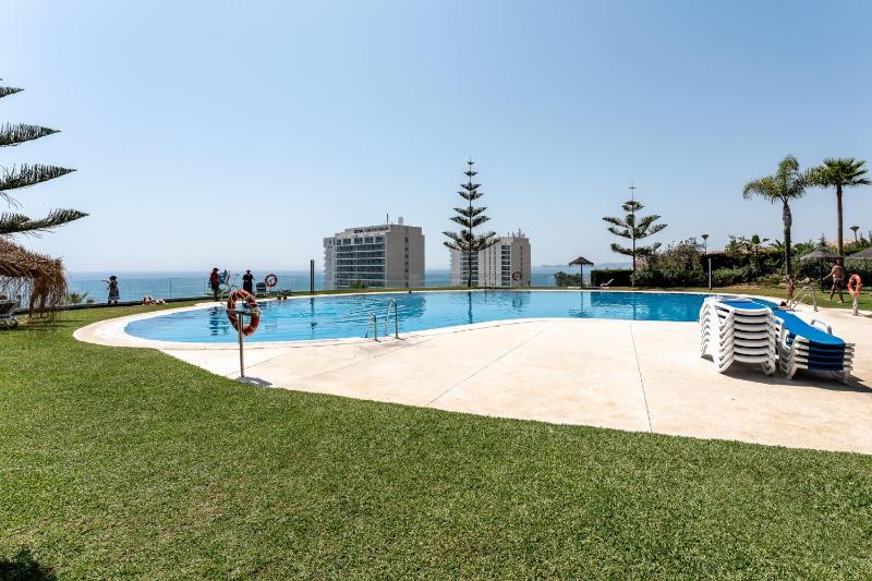 Breathtaking Studio amazing views Pool Beach - image 5