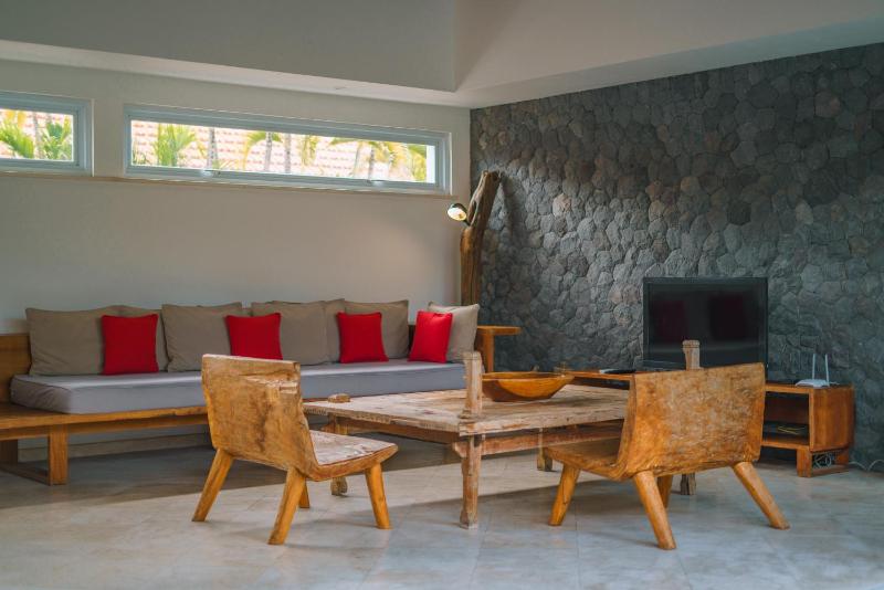Villa Anahata: Modern 2BR Villa w/ Pool in Seminyak ! - image 26