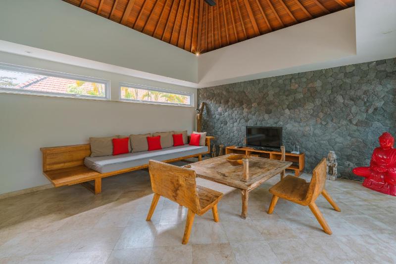Villa Anahata: Modern 2BR Villa w/ Pool in Seminyak ! - image 9