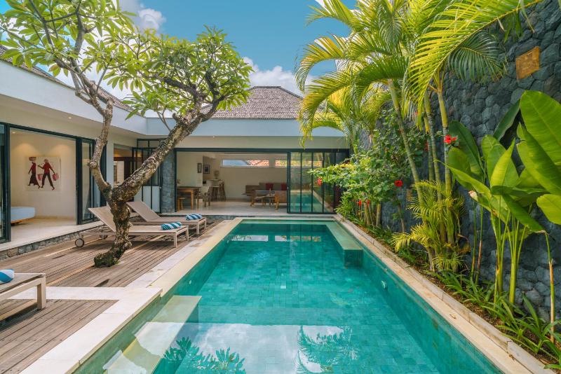 Villa Anahata: Modern 2BR Villa w/ Pool in Seminyak ! - image 1