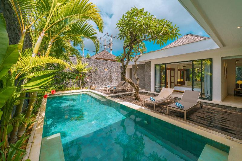 Villa Anahata: Modern 2BR Villa w/ Pool in Seminyak ! - image 25