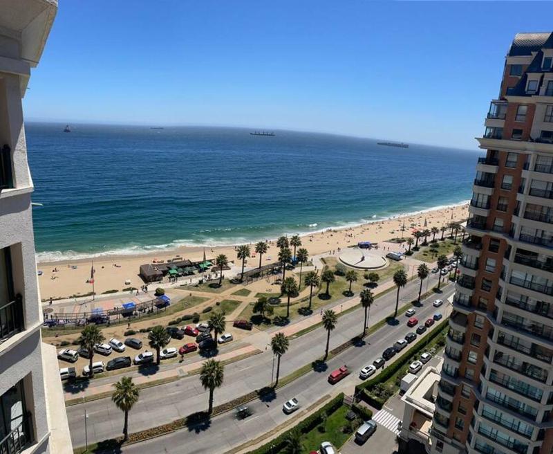 Sky Puerto Pacifico VIP Viña del Mar-ByHospédate - image 12