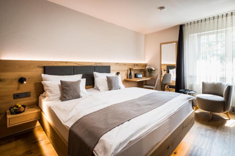 Double Room image 2