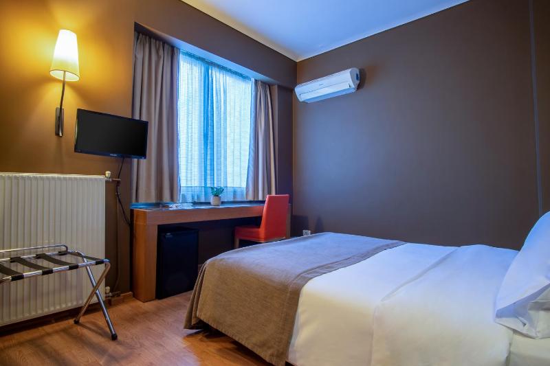 Single Room image 4