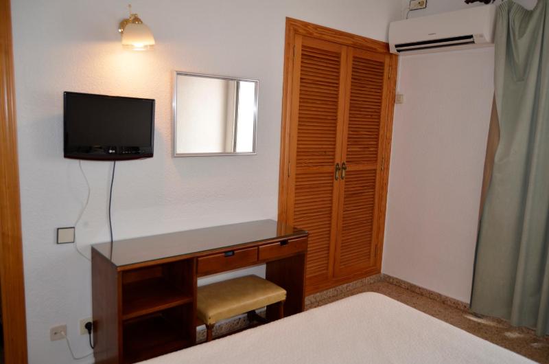 Hostal Blayet - Hostal Automatizado - image 16