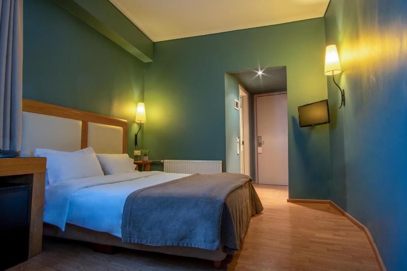 Single Room image 3
