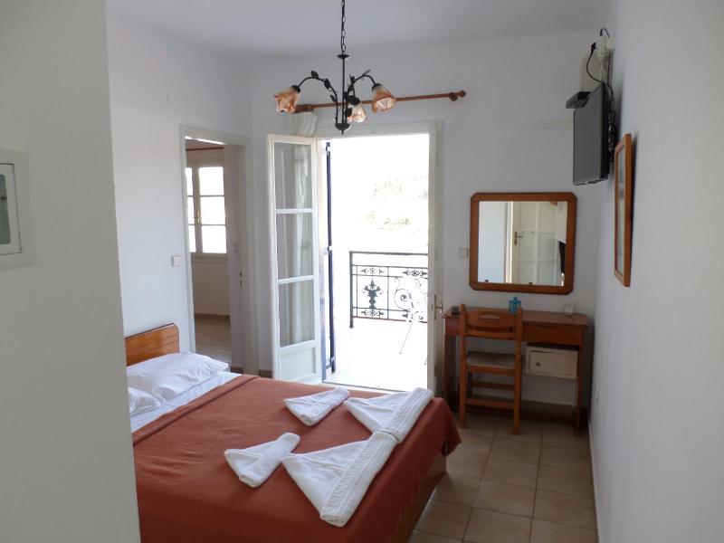 Family Room with Sea View image 1