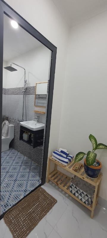 Ánh Dương Homestay - Coastal stop - Just 2 mins walking to Eo Gio - image 13