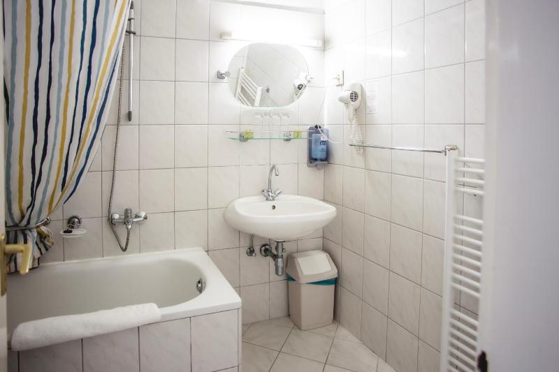 Junior Suite image 4