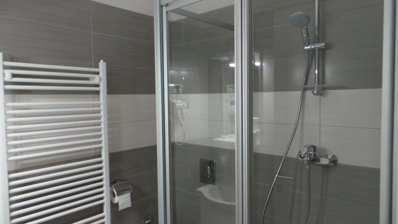 Superior Family Room image 3
