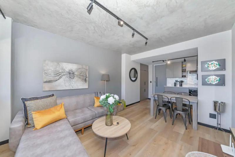 Apartment image 3
