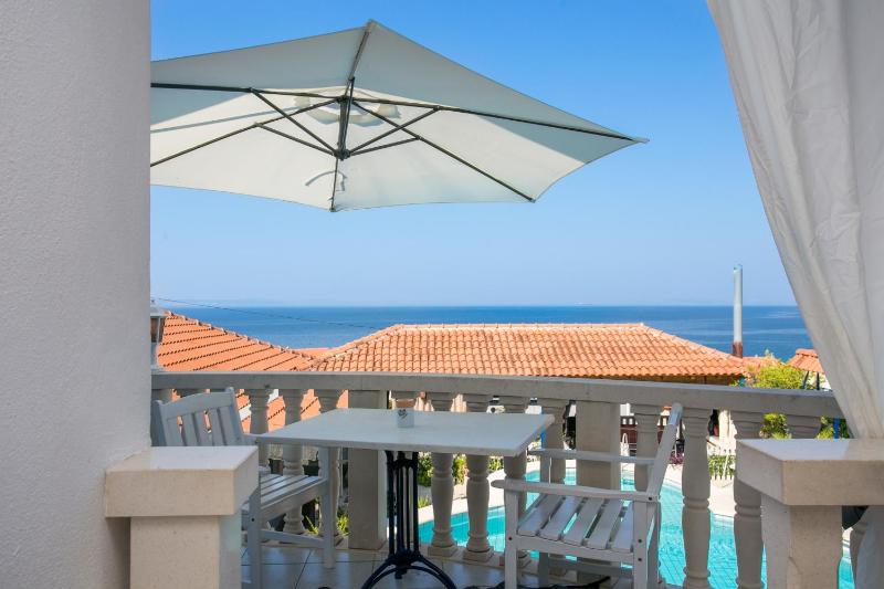 Family-friendly apartments with swimming pool Sumpetar Omis - 21633 - image 6