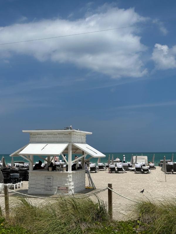Fontainebleau Miami BeachTresor - image 3