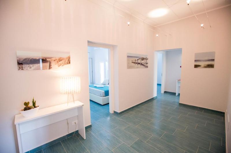 B&b Olas Del Mar - image 15