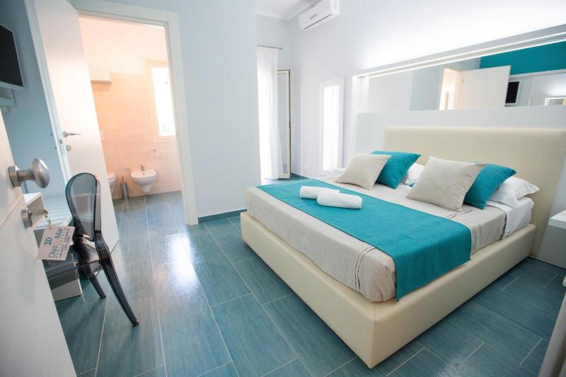 B&b Olas Del Mar - image 34