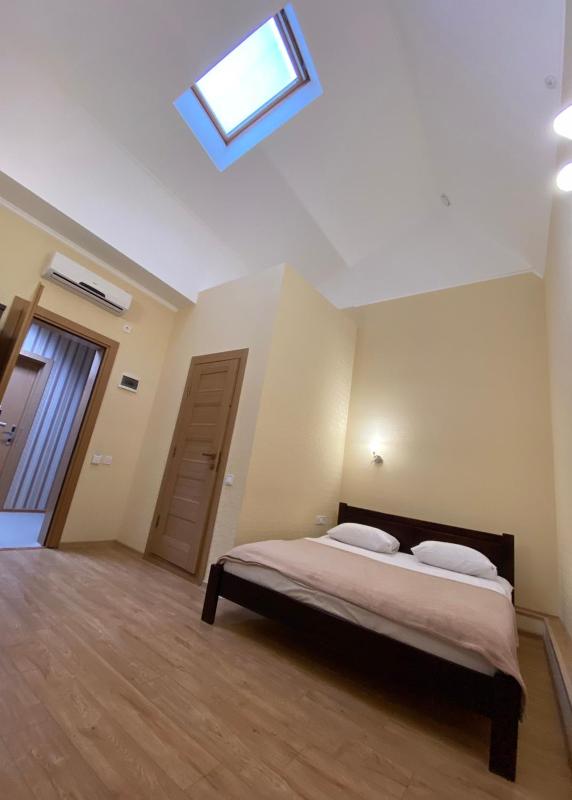 Standard Double or Twin Room image 2