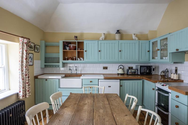 Merrion Mews - image 12