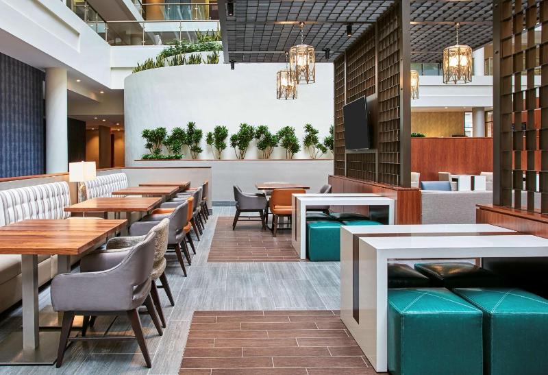 Embassy Suites by Hilton Washington DC Georgetown - image 15