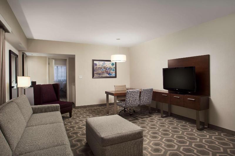 Embassy Suites by Hilton Washington DC Georgetown - image 7