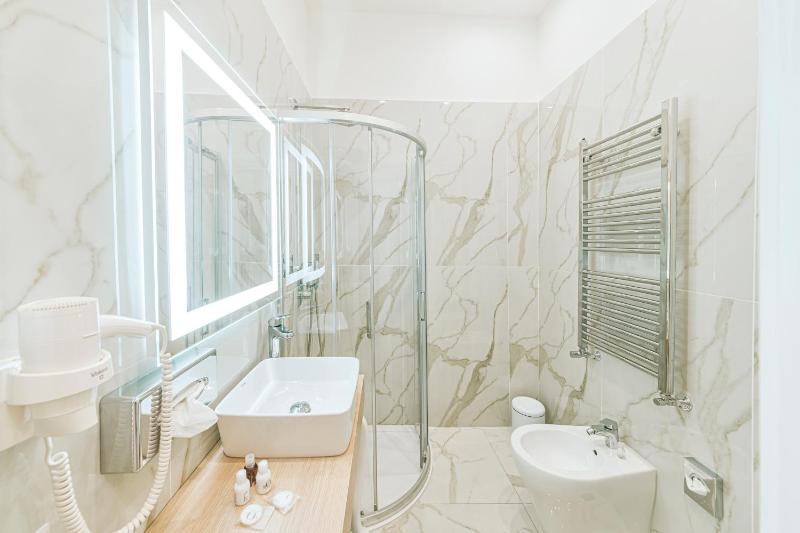 Gentile Suite & Spa Vomero - image 9