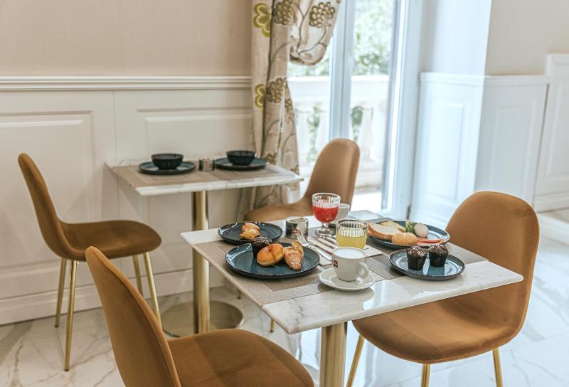 Gentile Suite & Spa Vomero - image 11