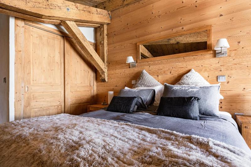 Four-Bedroom Chalet (10 Adults) image 3