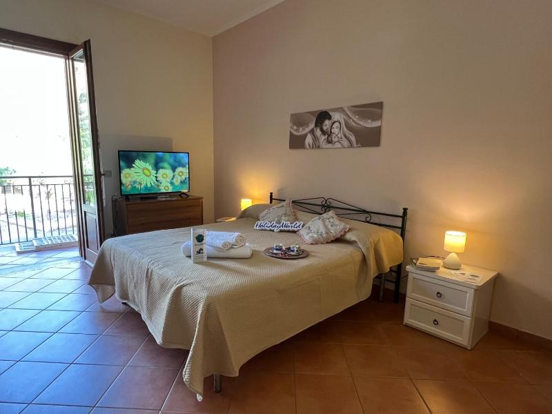 Casa Fico by Holiday World Images