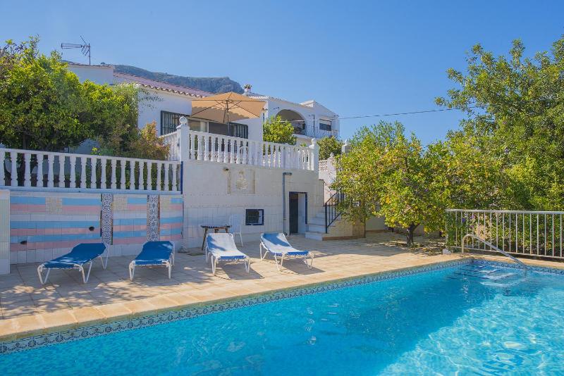 Three-Bedroom Villa image 1