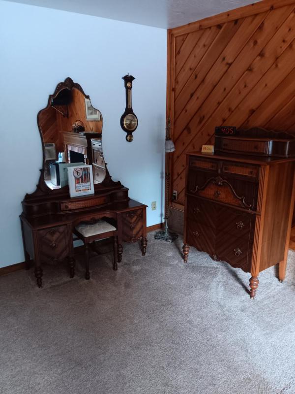 Queen Room with Spa Bath image 4