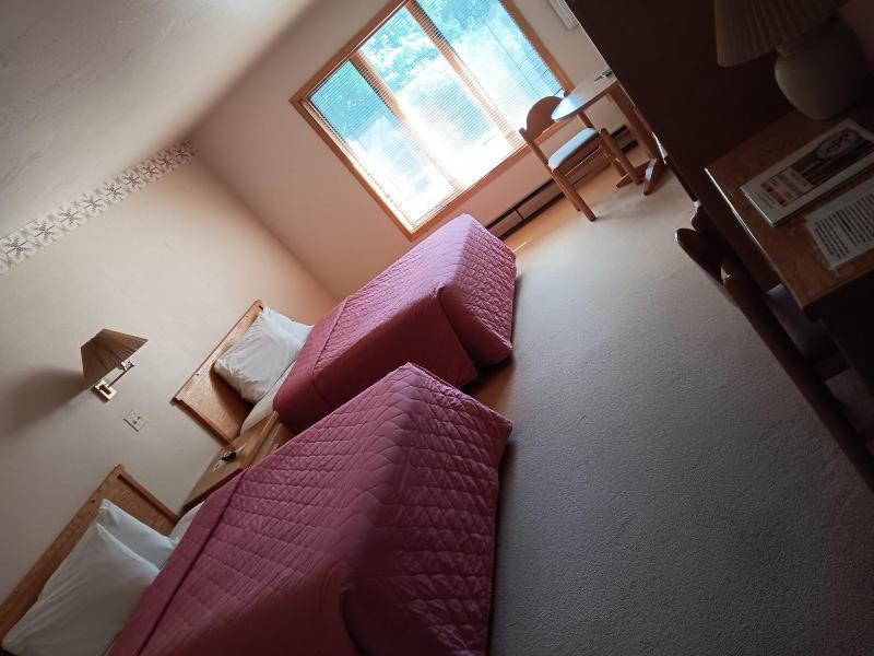Quadruple Room image 1