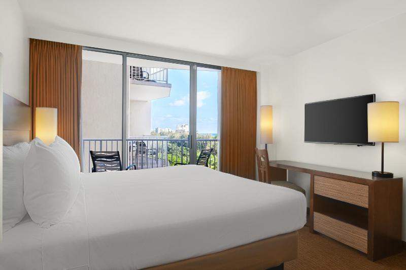 Partial Ocean View King image 4
