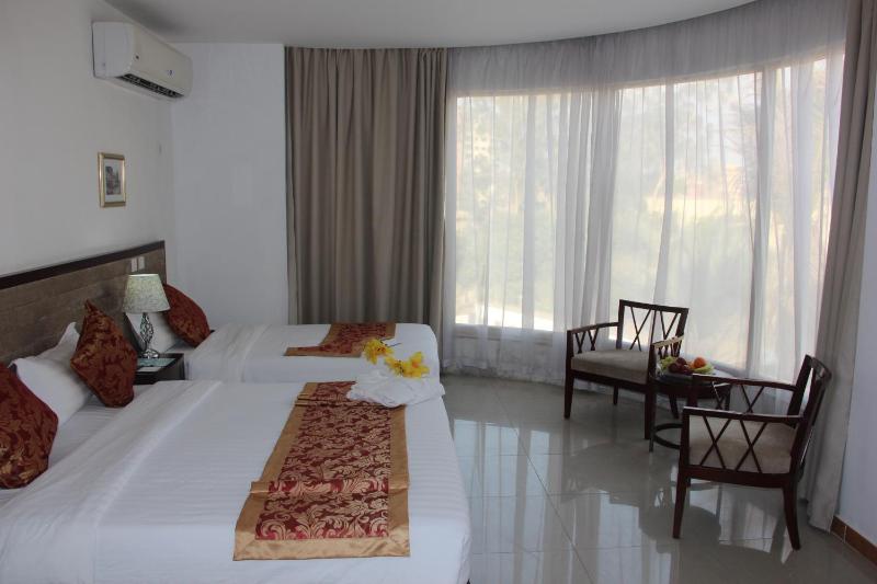 Comfort Triple Room image 4