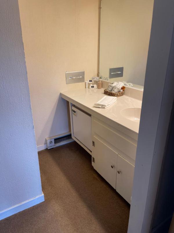 Double Room image 3