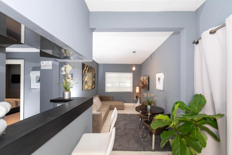 Sunny Days Apartments - image 11