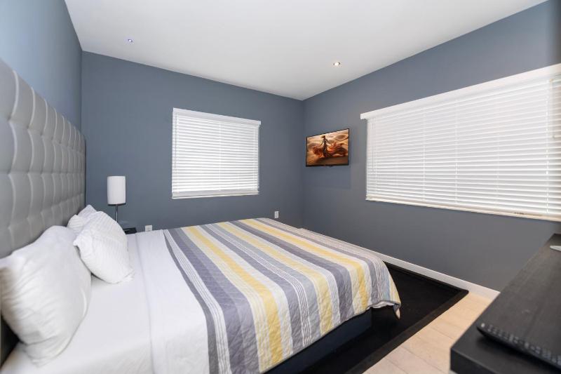 Sunny Days Apartments - image 34